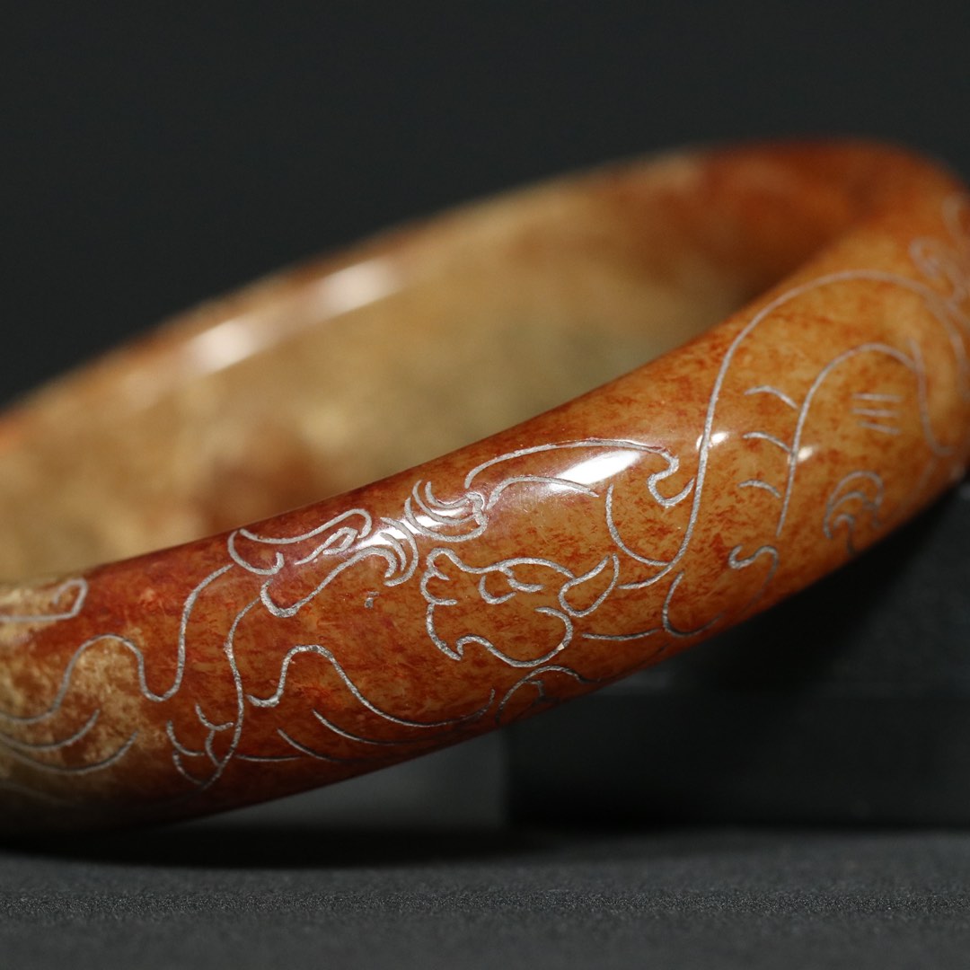 A2018 Vintage Chinese Hetian Jade Dragon Phoenix Bracelet