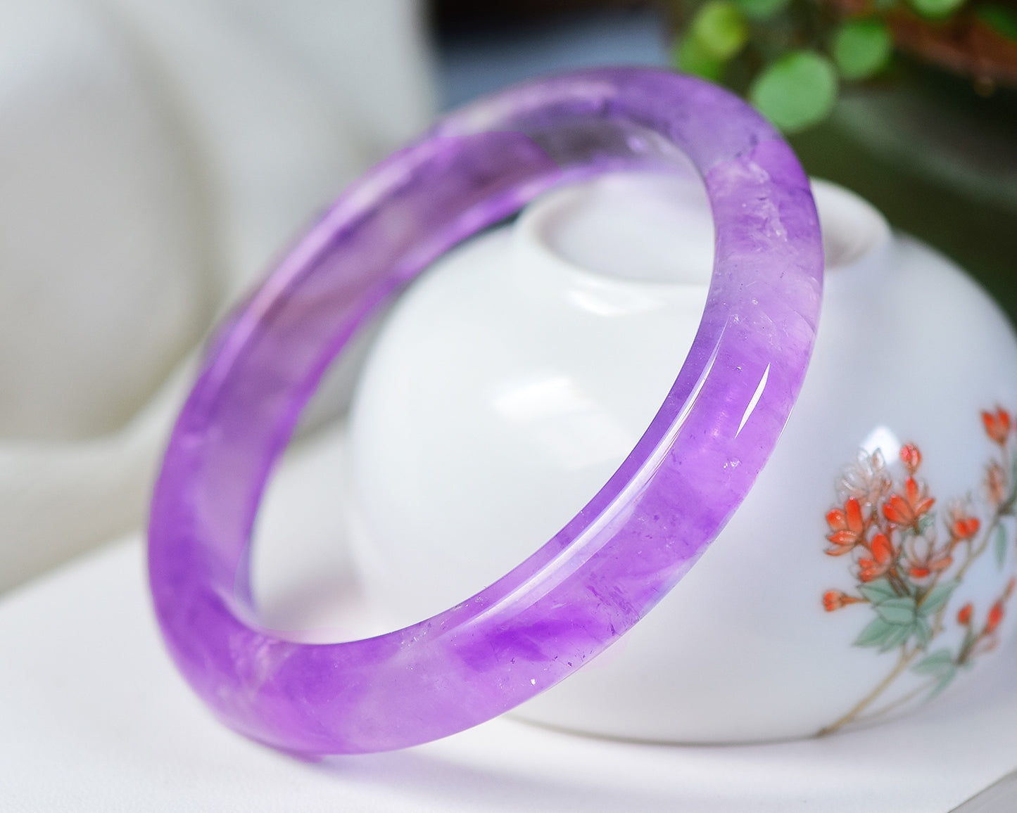 A2043 Inside Diameter 61.5 MM Exquisite Amethyst Bracelet