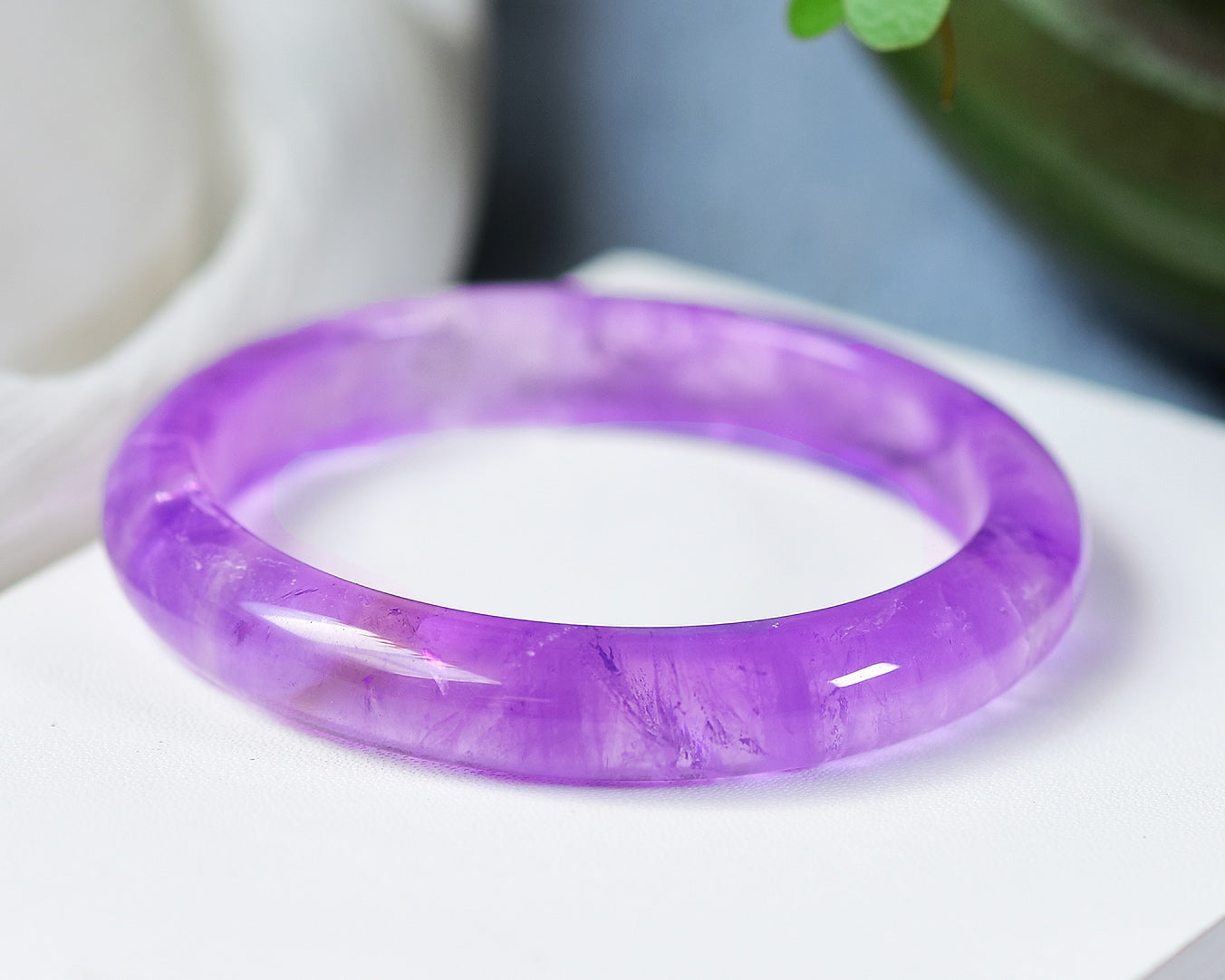 A2043 Inside Diameter 61.5 MM Exquisite Amethyst Bracelet