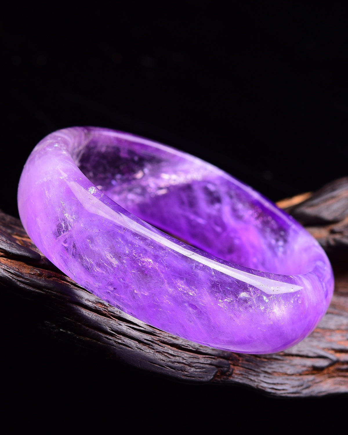 A2047 Inside Diameter 59 MM Exquisite Amethyst Bracelet