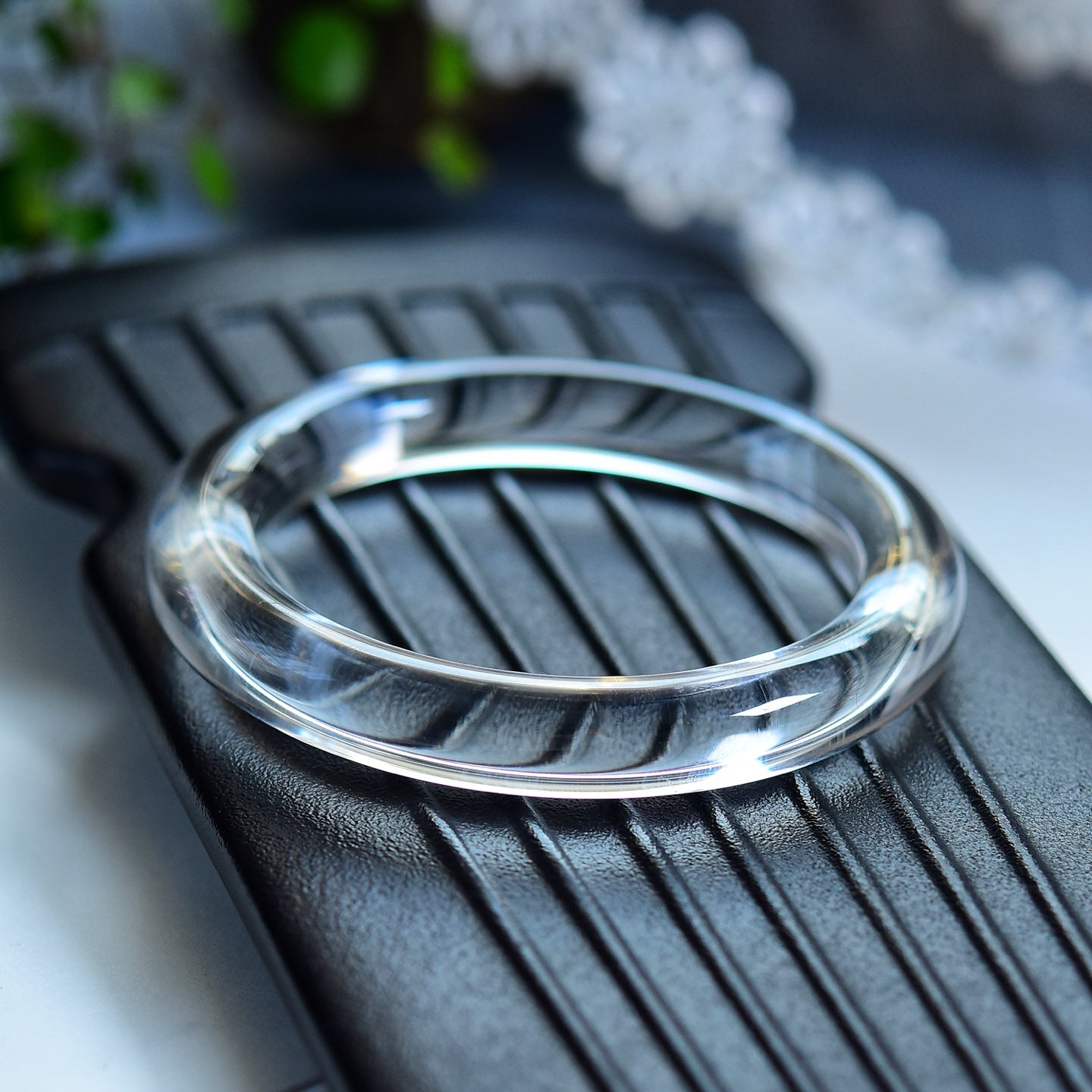 A2057 Inside Diameter 55.5 MM Beautiful White Crystal Bracelet