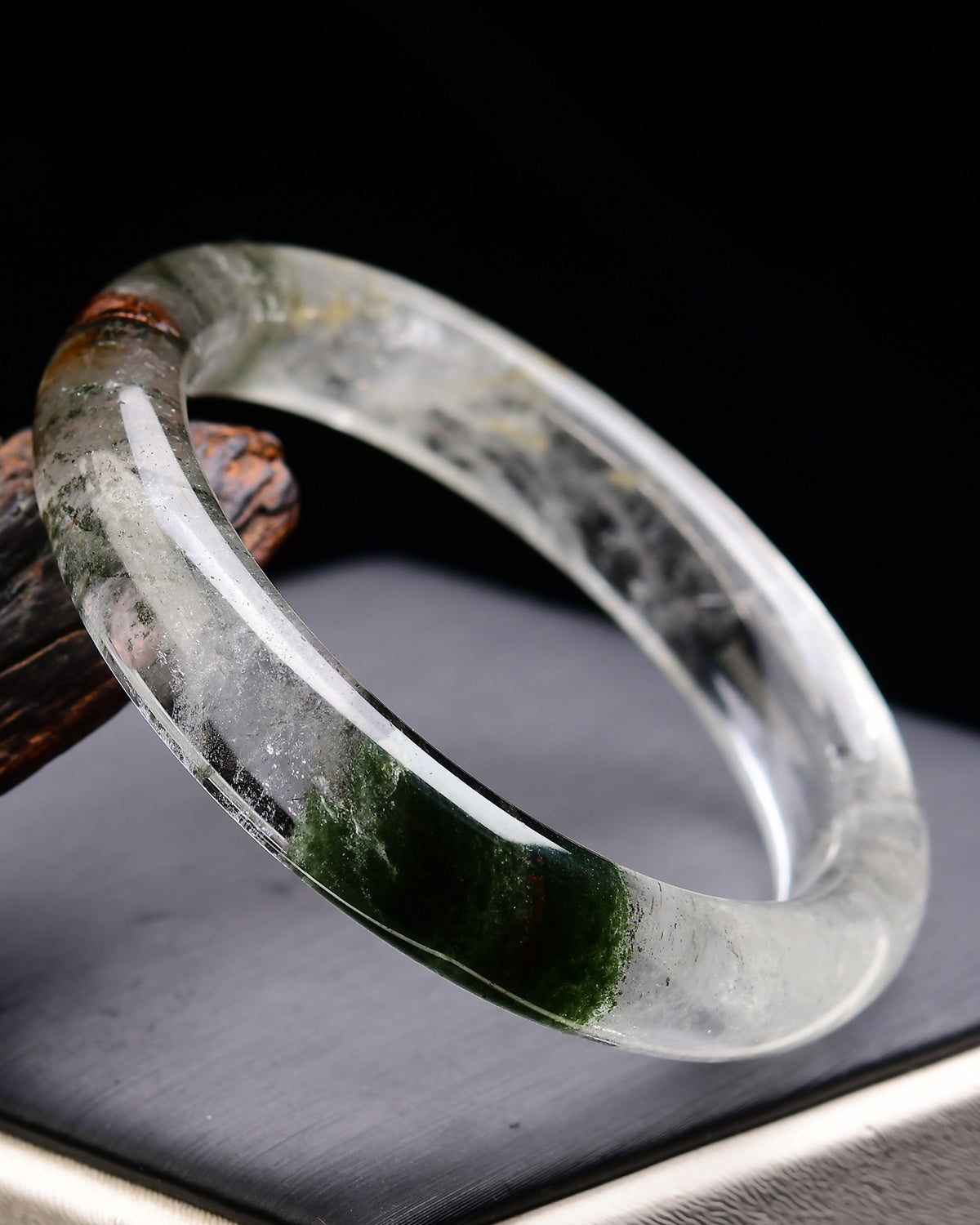 A2062 Inside Diameter 55 MM Beautiful Green Crystal Bracelet