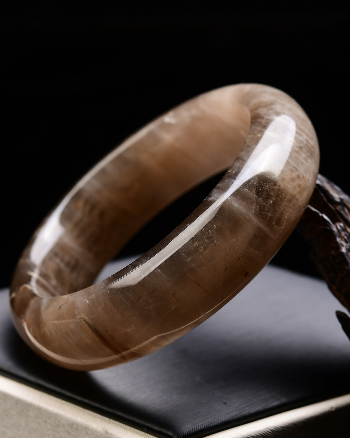 A2069 Inside Diameter 60 MM Beautiful Crystal Bracelet