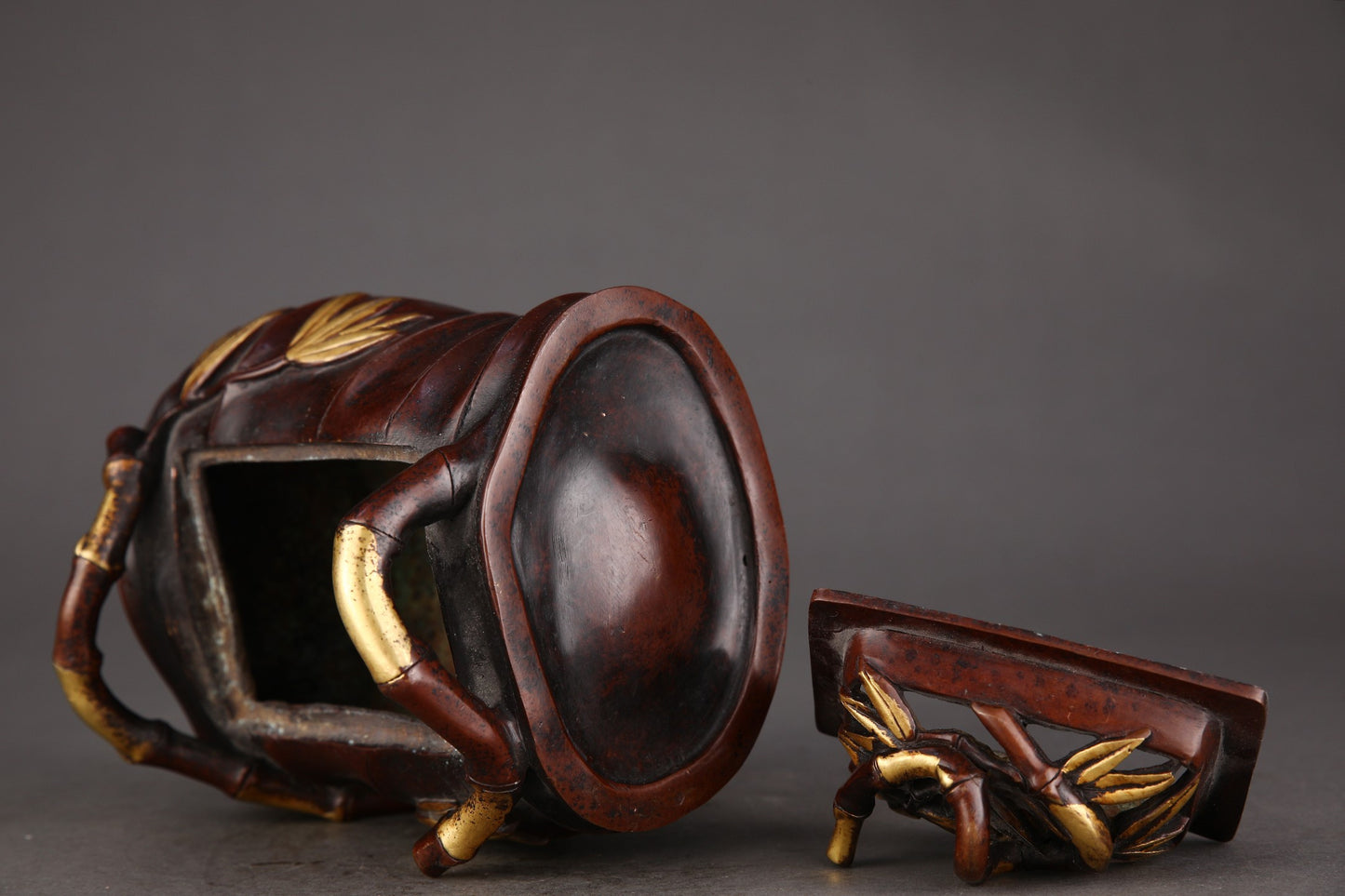 A2078 Vintage Chinese Gilt Gold Copper Fortune Bamboo Incense Burner