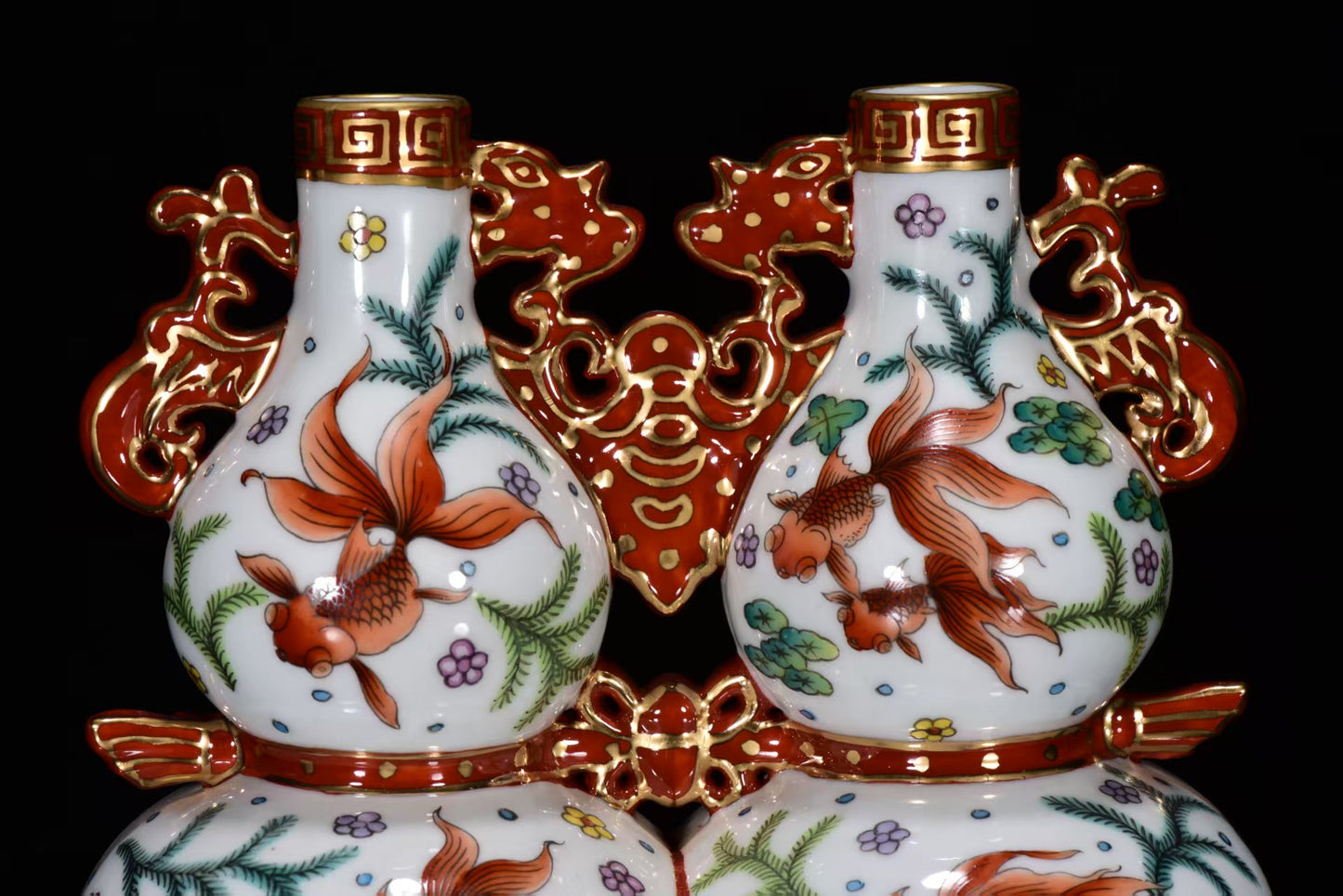 A2095 Chinese Gilt Edge Famille Rose Conjoined Gourd Shape Porcelain Vase