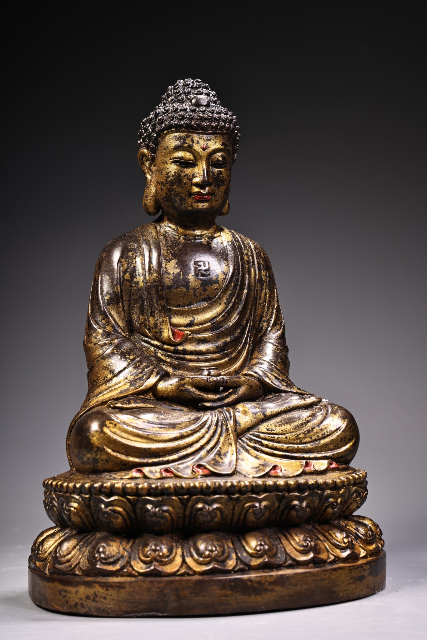 A2096 Vintage Chinese Gilt Gold Bronze Siddhartha Buddha Statue