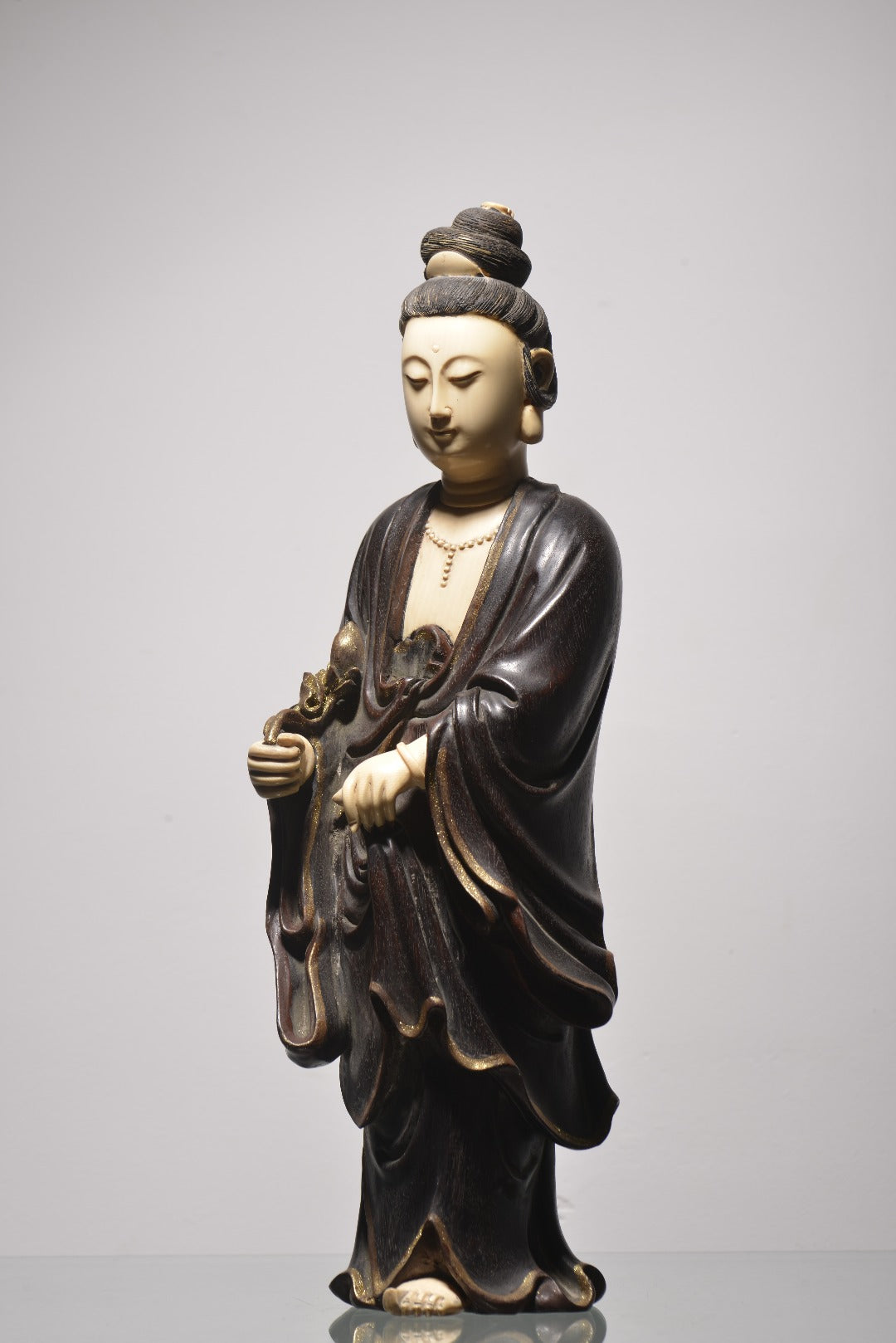 A2121 Chinese Zitan Wood Inlay Shoushan Stone Kwan-yin Statue