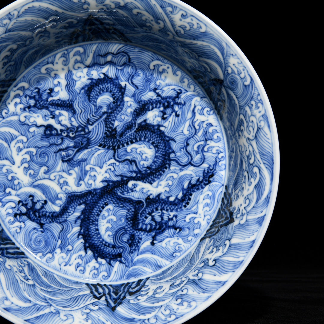 A2125 Chinese Blue And White Porcelain Clouds Dragon Design Brush Washer
