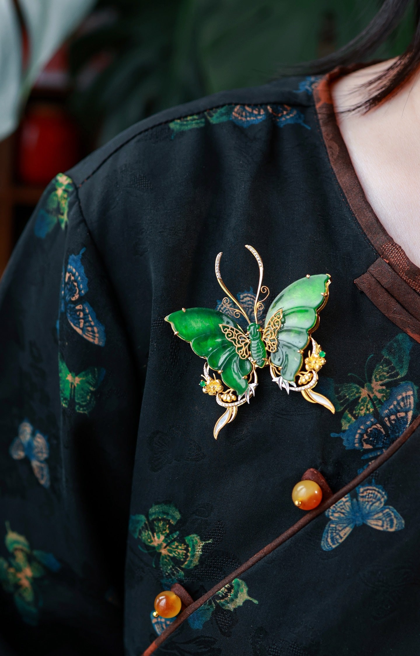A2126 Exquisite Silver Plated Gilt Gold Inlay Jadeite Butterfly Hairpin