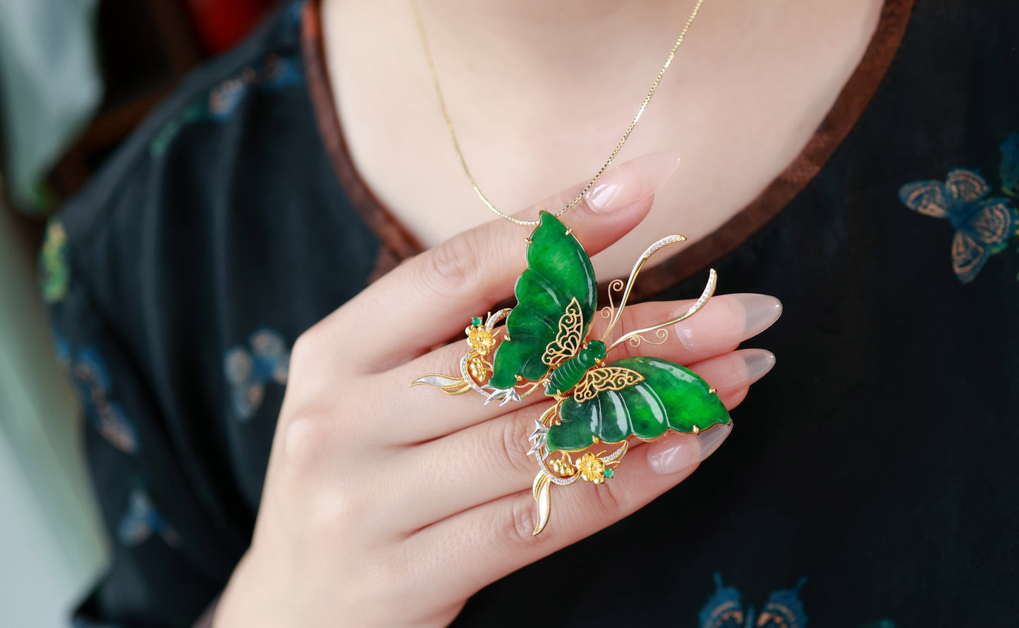 A2126 Exquisite Silver Plated Gilt Gold Inlay Jadeite Butterfly Hairpin