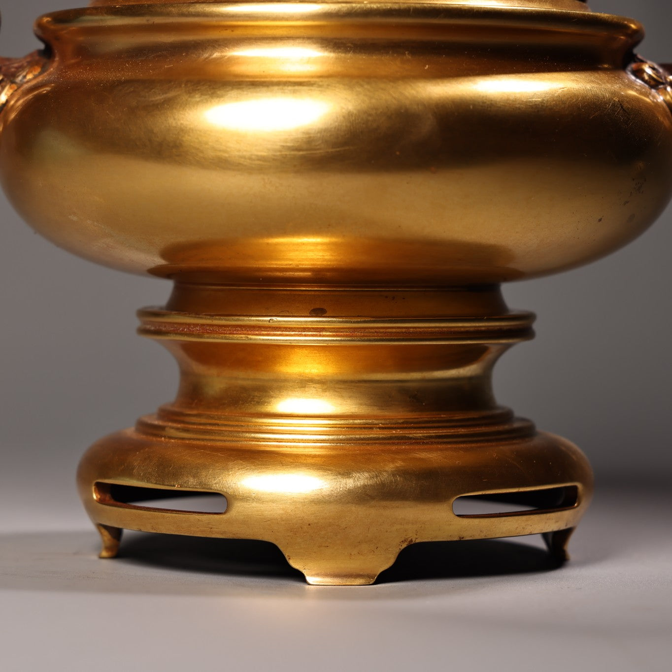 A2159 Chinese Gilt Gold Copper Double Ear Incense Burner