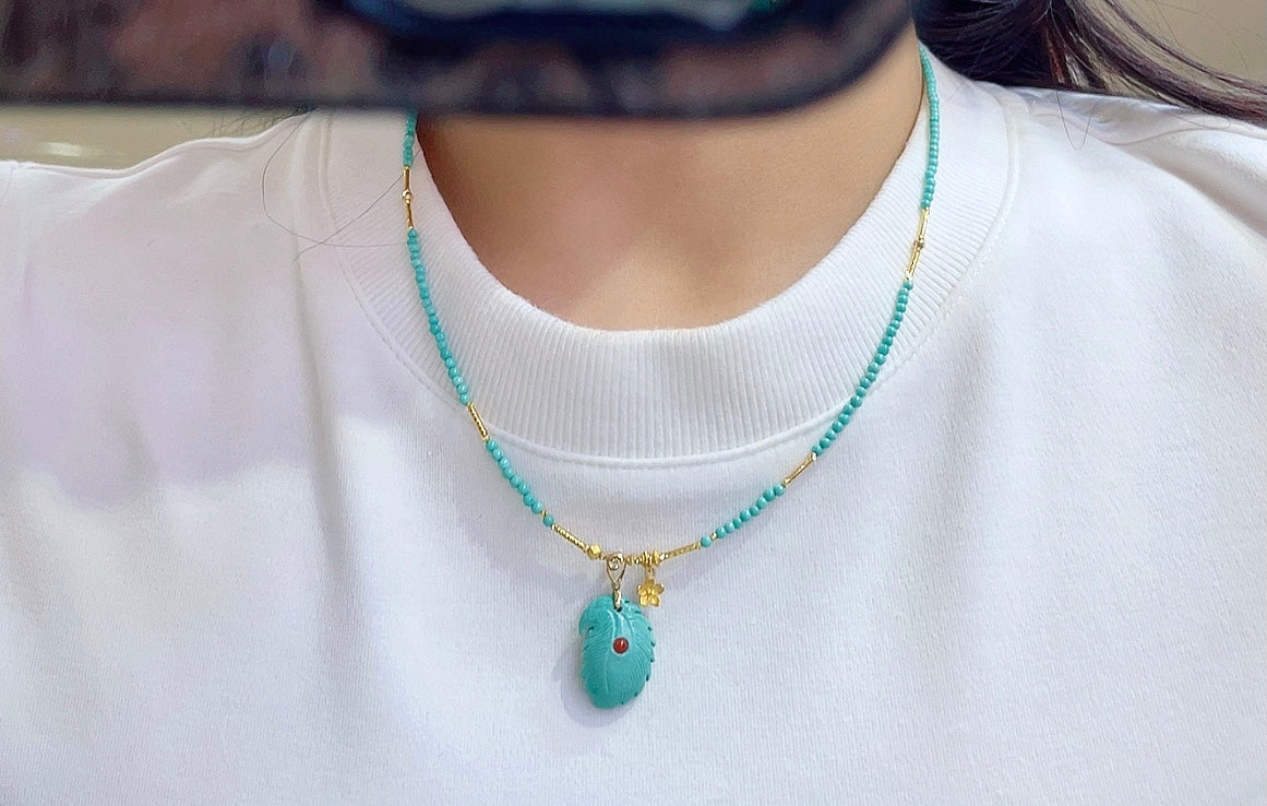 A2162 Hand Woven 18K Gold Inlay Turquoise Carved Feather Shape Pendant