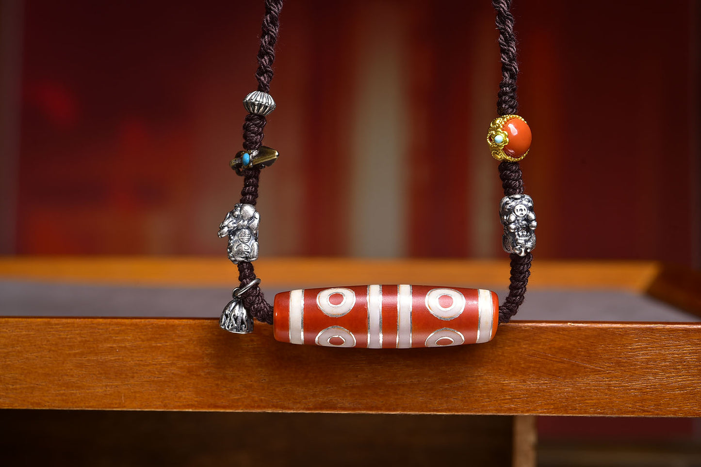 A2172 Old Tibetan Eight Eye DZI Agate Lucky Pendant w Hand Woven Necklace