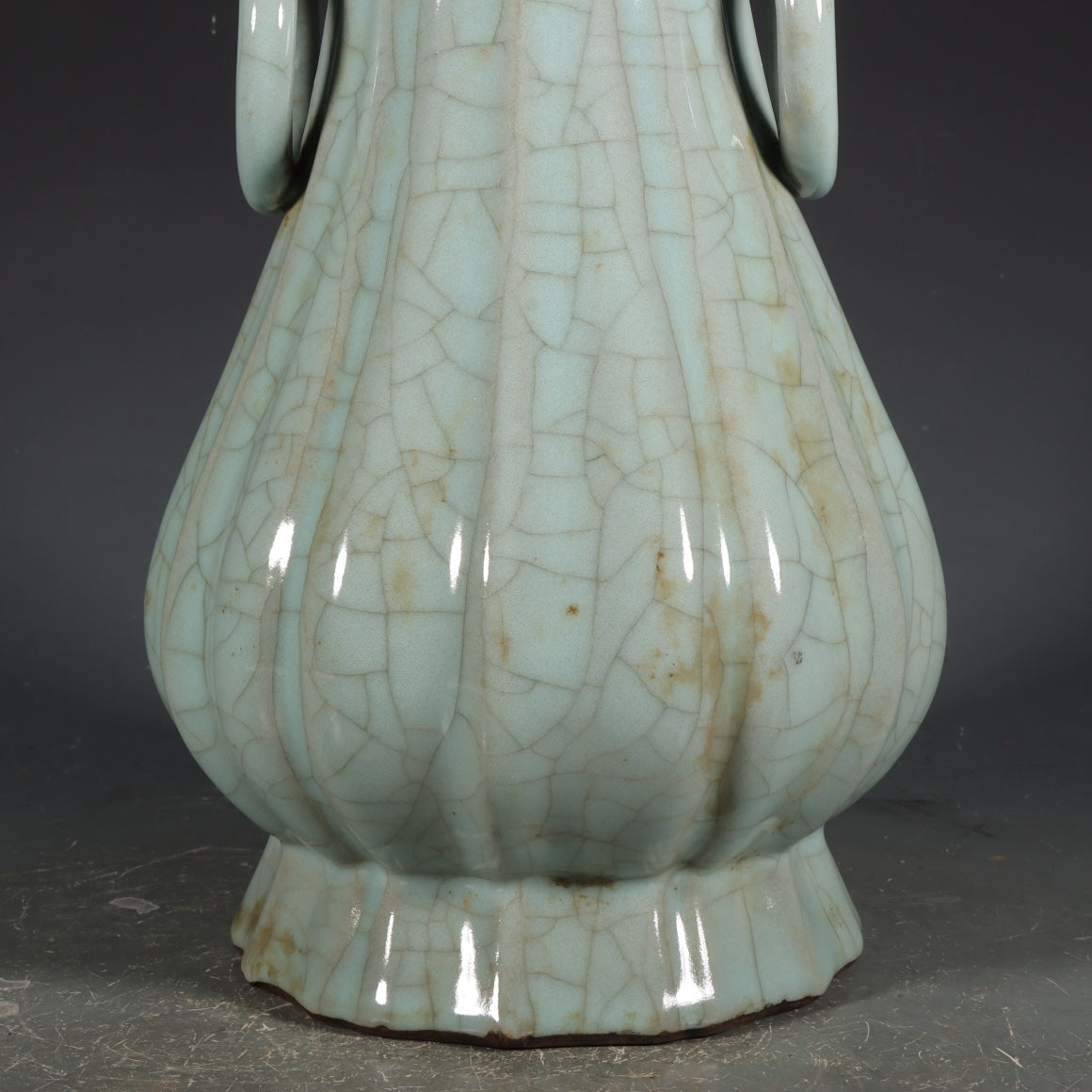 A2186 Vintage Chinese Guan Kiln Double Ear Porcelain Vase