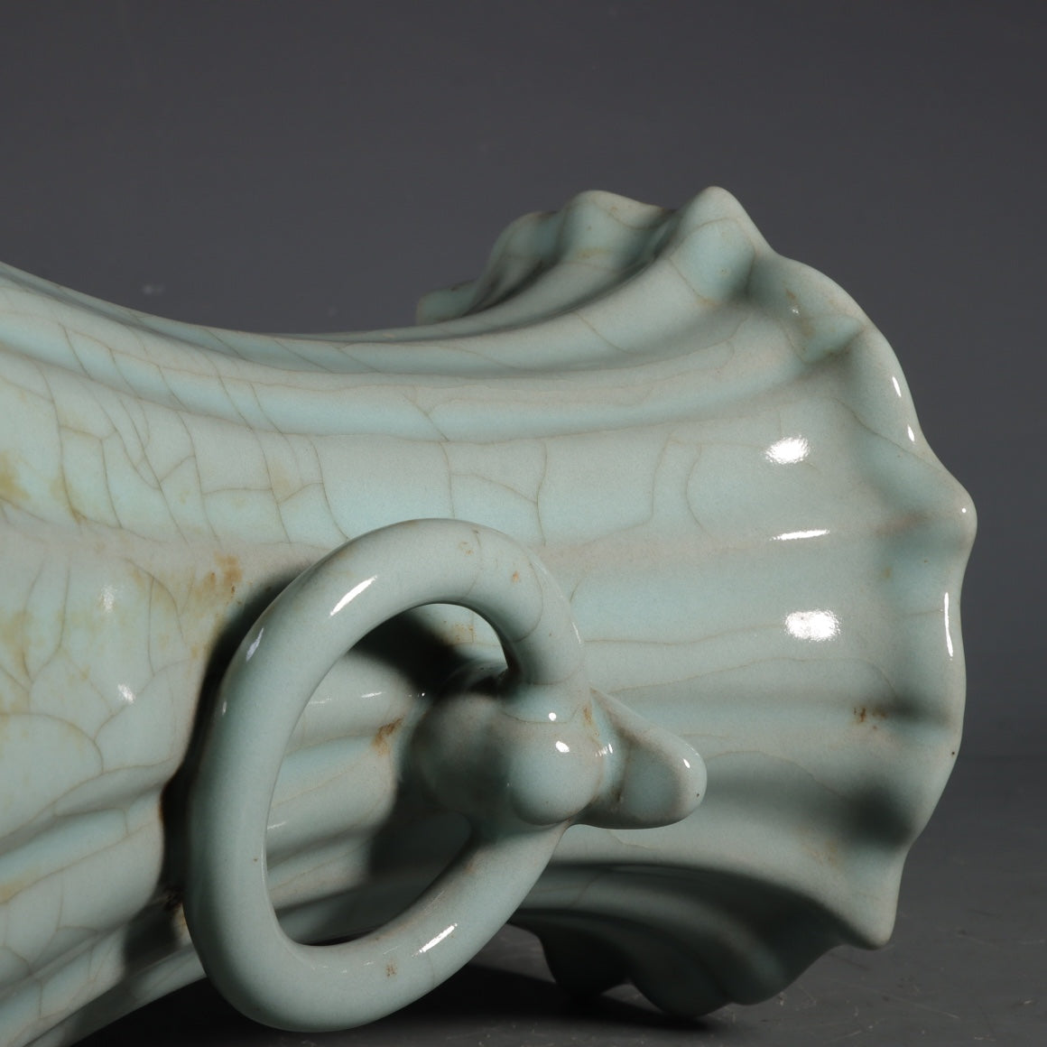 A2186 Vintage Chinese Guan Kiln Double Ear Porcelain Vase