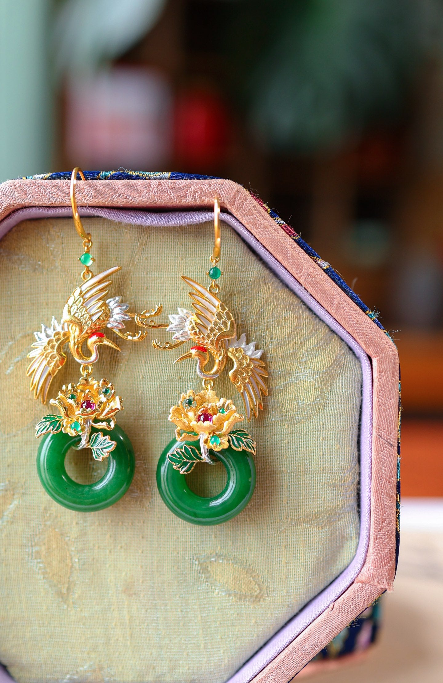 A2187 A Pair Beautiful Silver Plated Gilt Gold Enamel Inlay Green Hetian Jade Earring
