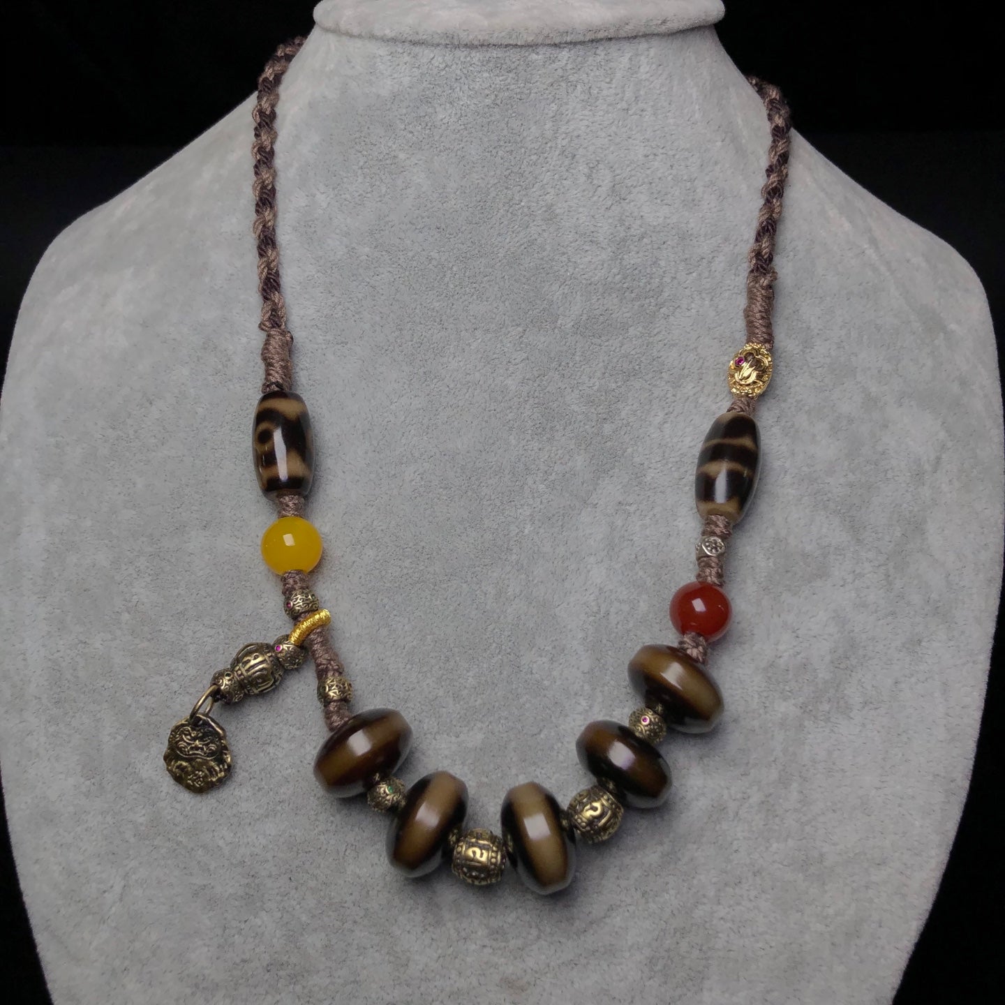 A2191 Hand Woven Vintage Tibetan DZI Agate Beads Pendant