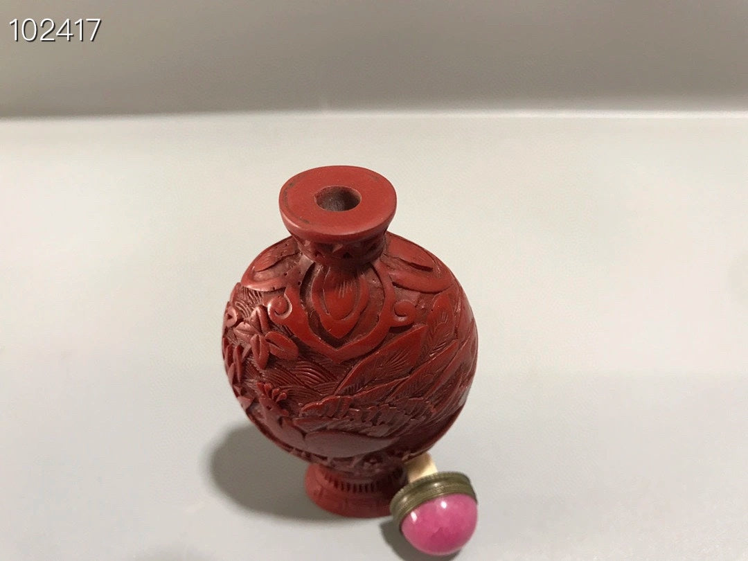 A2199 Chinese Red Lacquerware Low Relief Peacock Design Snuff Bottle