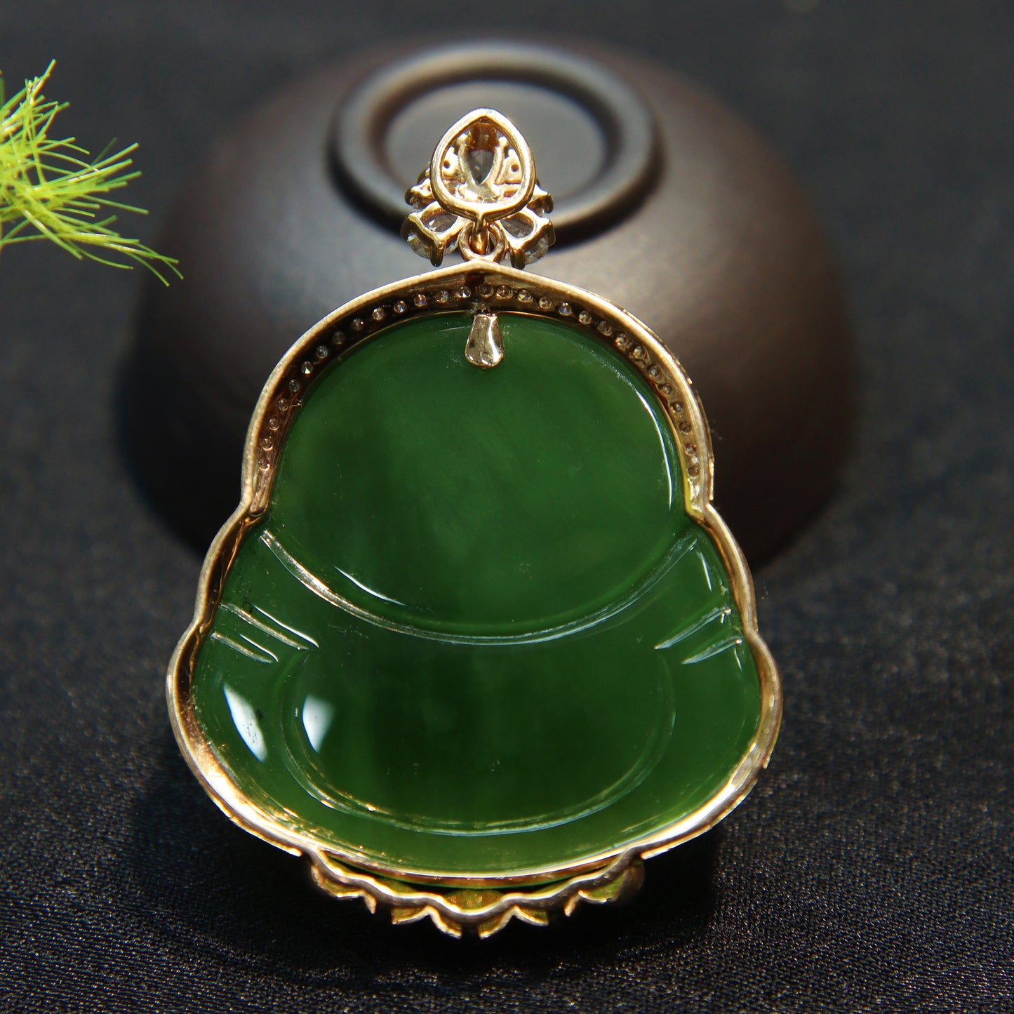 A2209 Exquisite Chinese 18K Gold Inlay Green Hetian Jade Carved Laughing Buddha Pendant