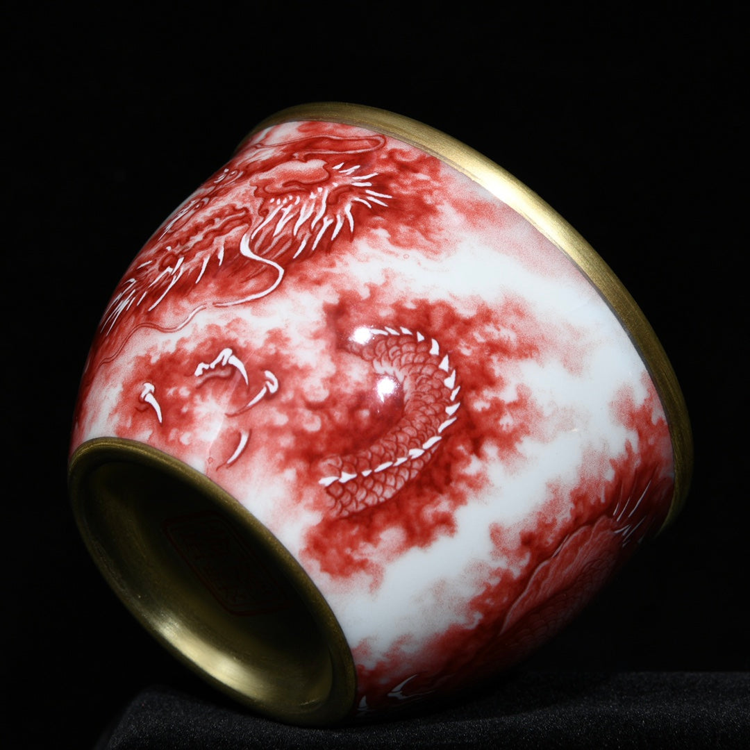 A2210 A Pair Chinese Gilt Gold Iron Red Glaze Fortune Dragon Design Porcelain Cups