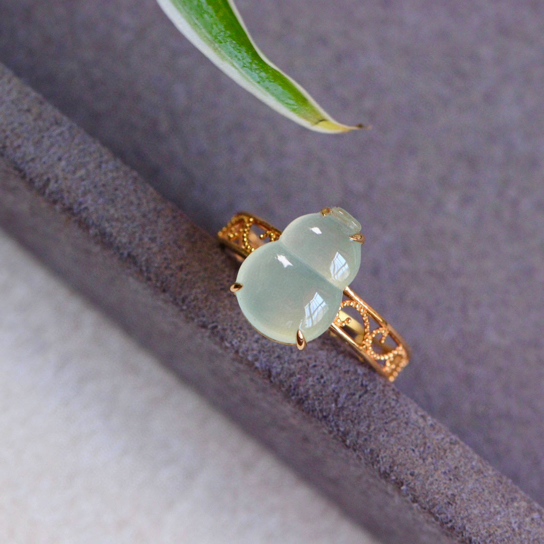 A2220 Exquisite 18K Gold Inlay Jadeite Gourd Ring
