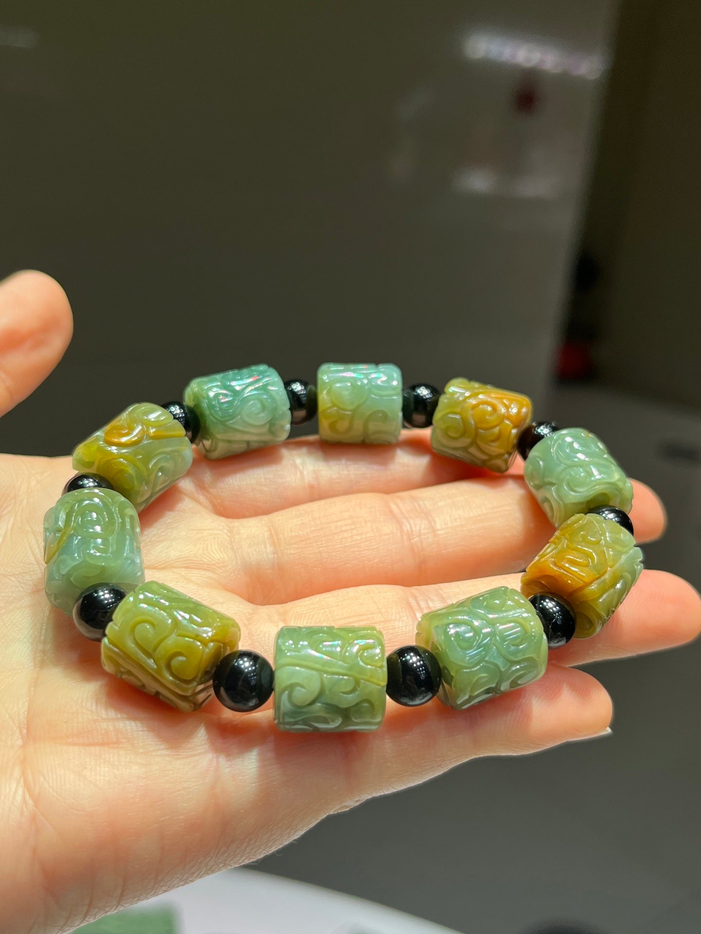 A2261 Hand Woven Beautiful Jadeite Beads Bracelet
