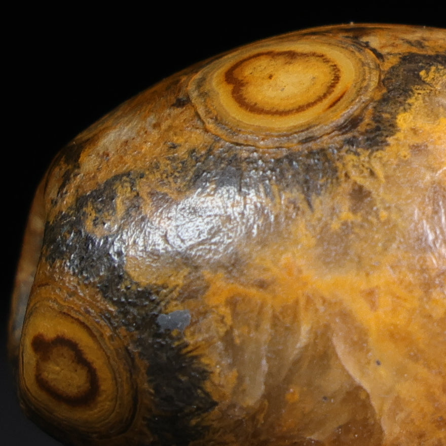 A2269 Vintage Chinese Agate Bead Pendant