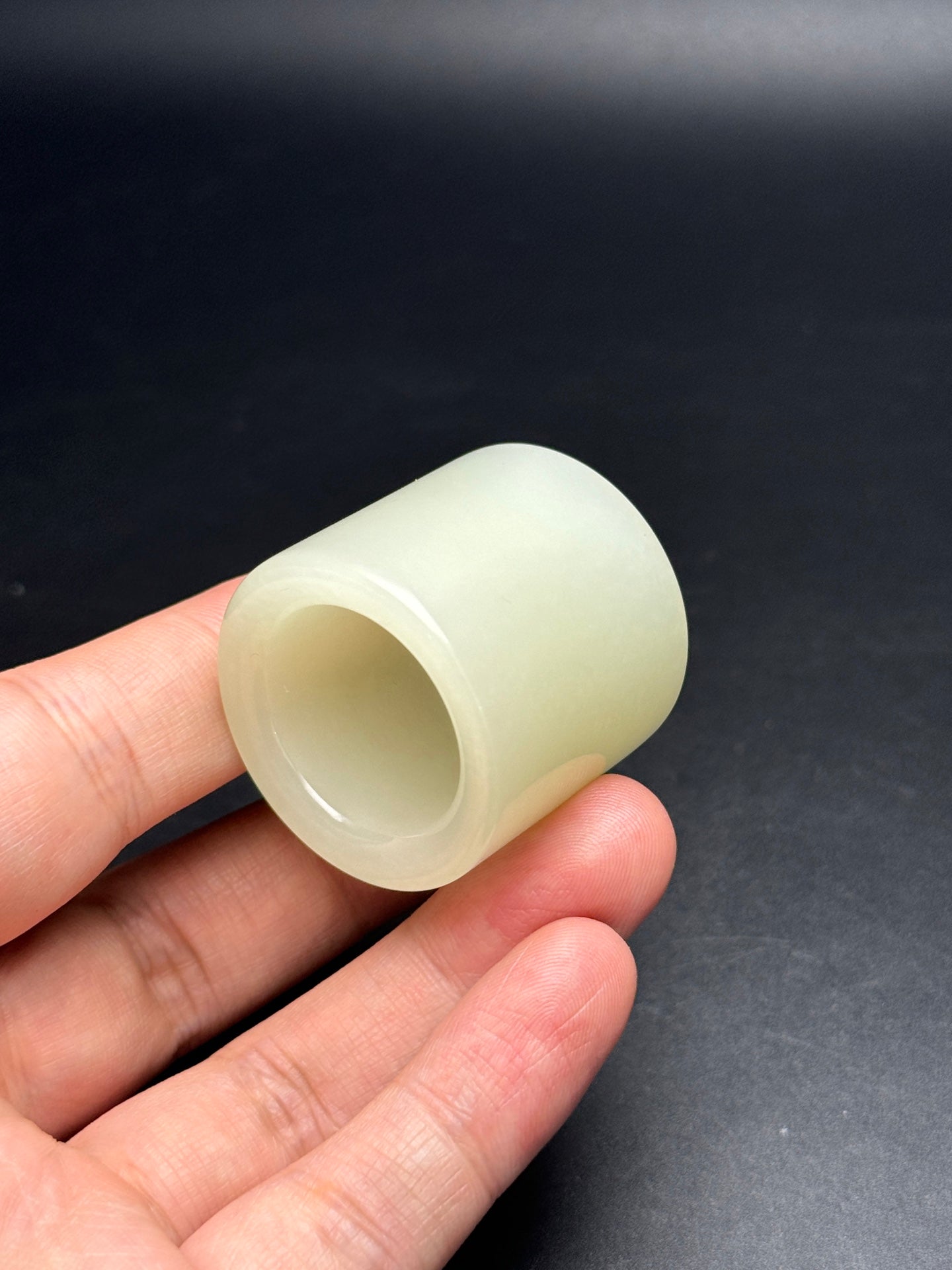 A2286 Inside Diameter 22MM Chinese Hetian Jade Thumb Ring