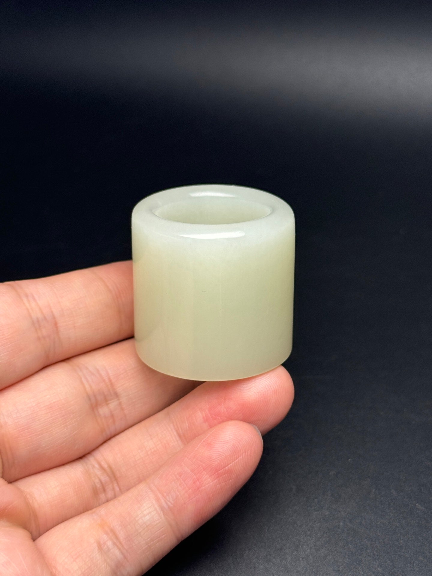 A2286 Inside Diameter 22MM Chinese Hetian Jade Thumb Ring