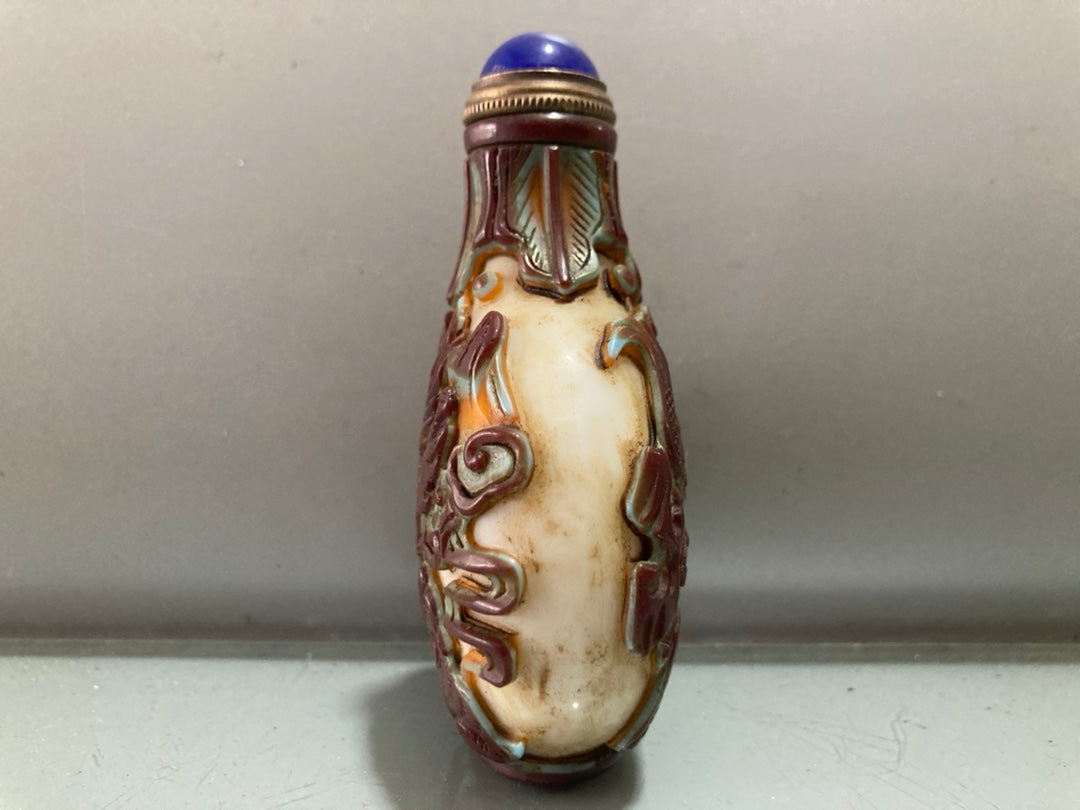 A2311 Chinese Peking Glass Low Relief Eagle Snuff Bottle
