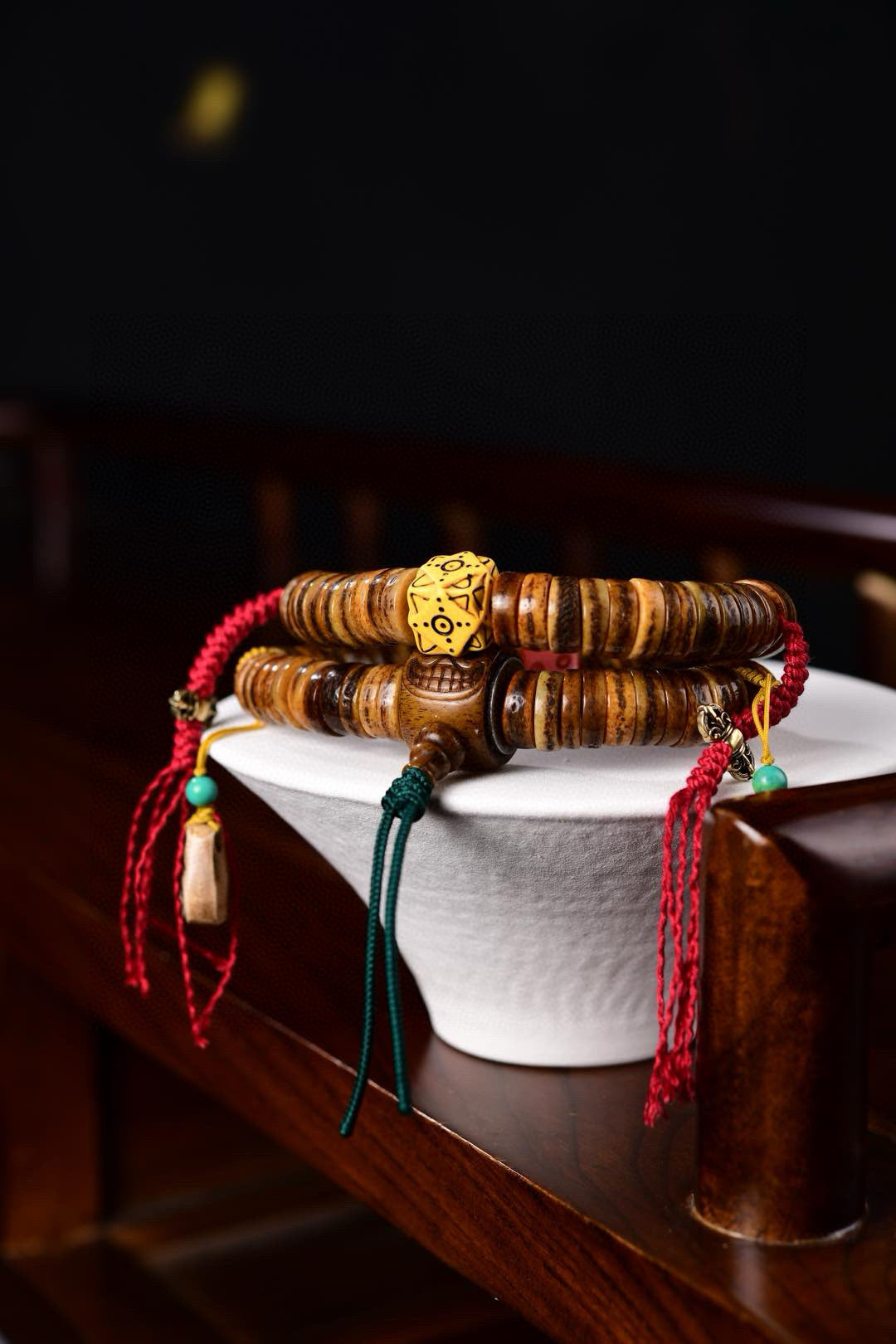 A2318 Vintage Gaba Bone Beads Necklace