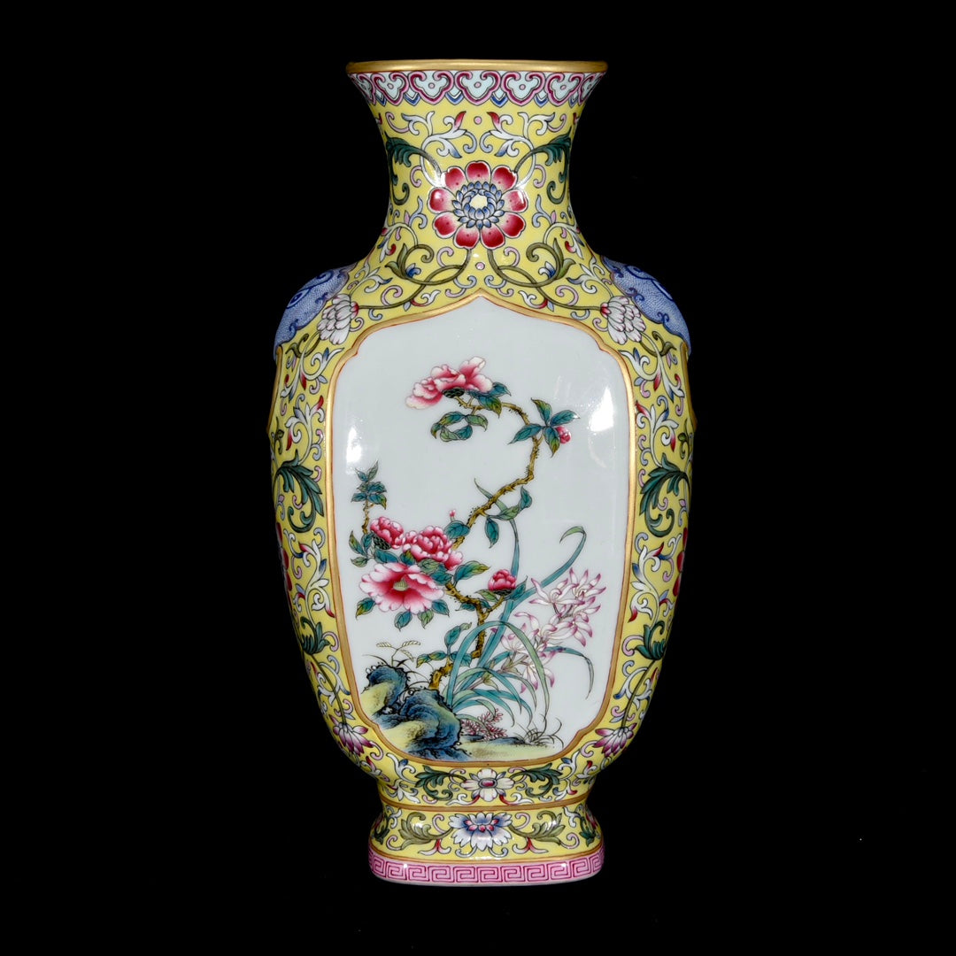A2361 Chinese Gilt Edge Famille Rose Flowers Design Porcelain Vase
