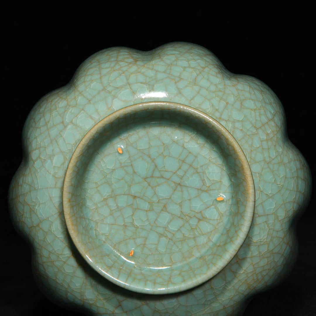 A2366 Chinese Ru Kiln Porcelain Lotus Flower Bowl
