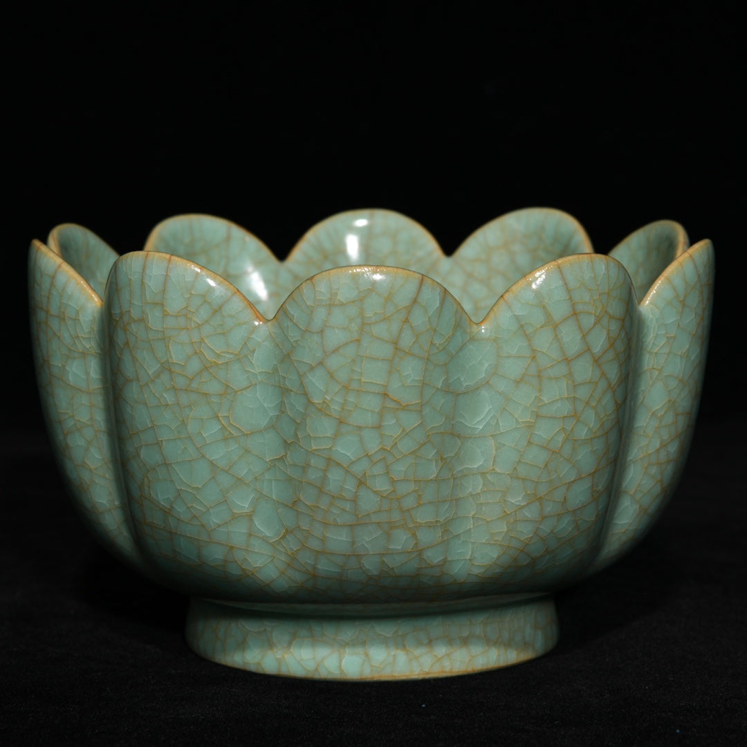 A2366 Chinese Ru Kiln Porcelain Lotus Flower Bowl