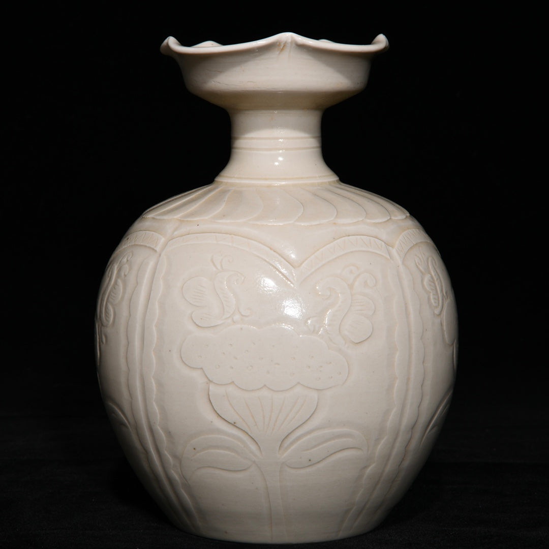 A2370 Chinese Ding Kiln White Glaze Flowers Design Porcelain Vase