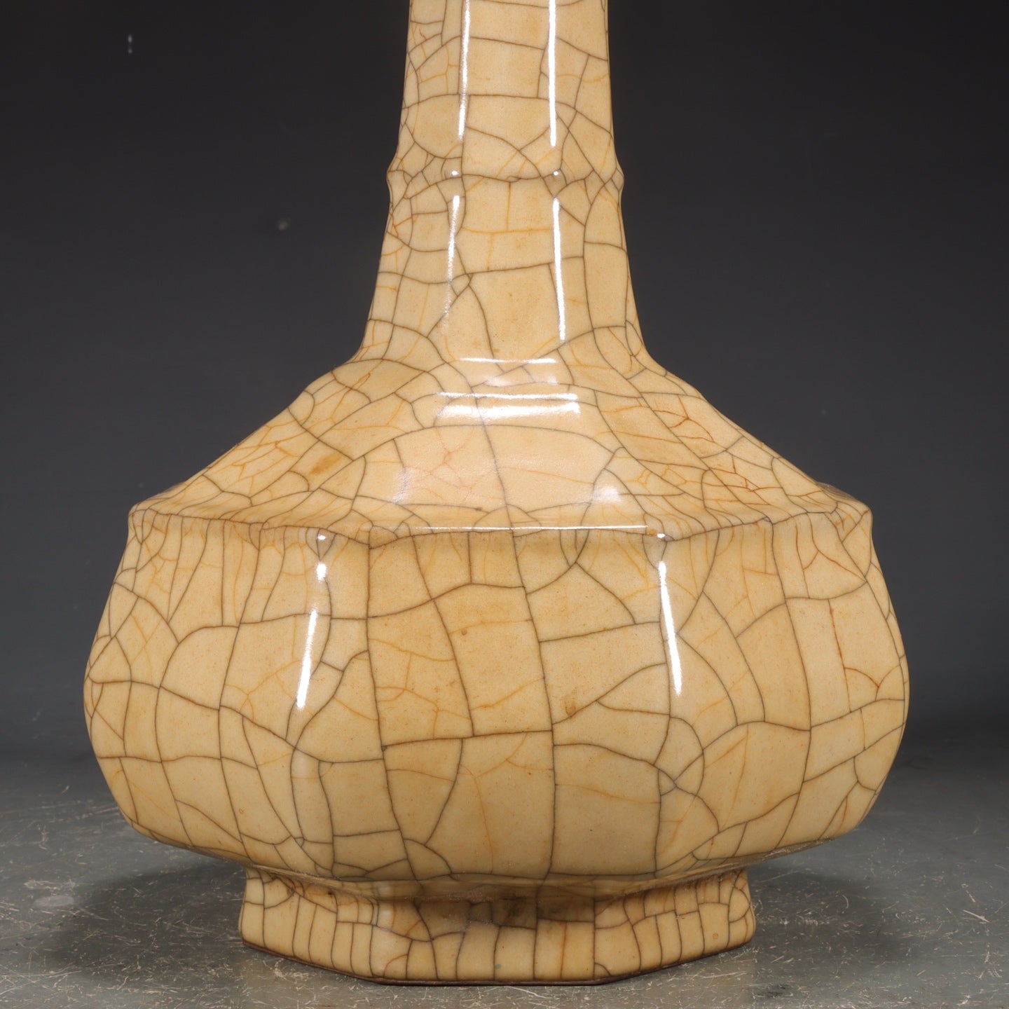 A2386 Chinese Ge Kiln Porcelain Vase