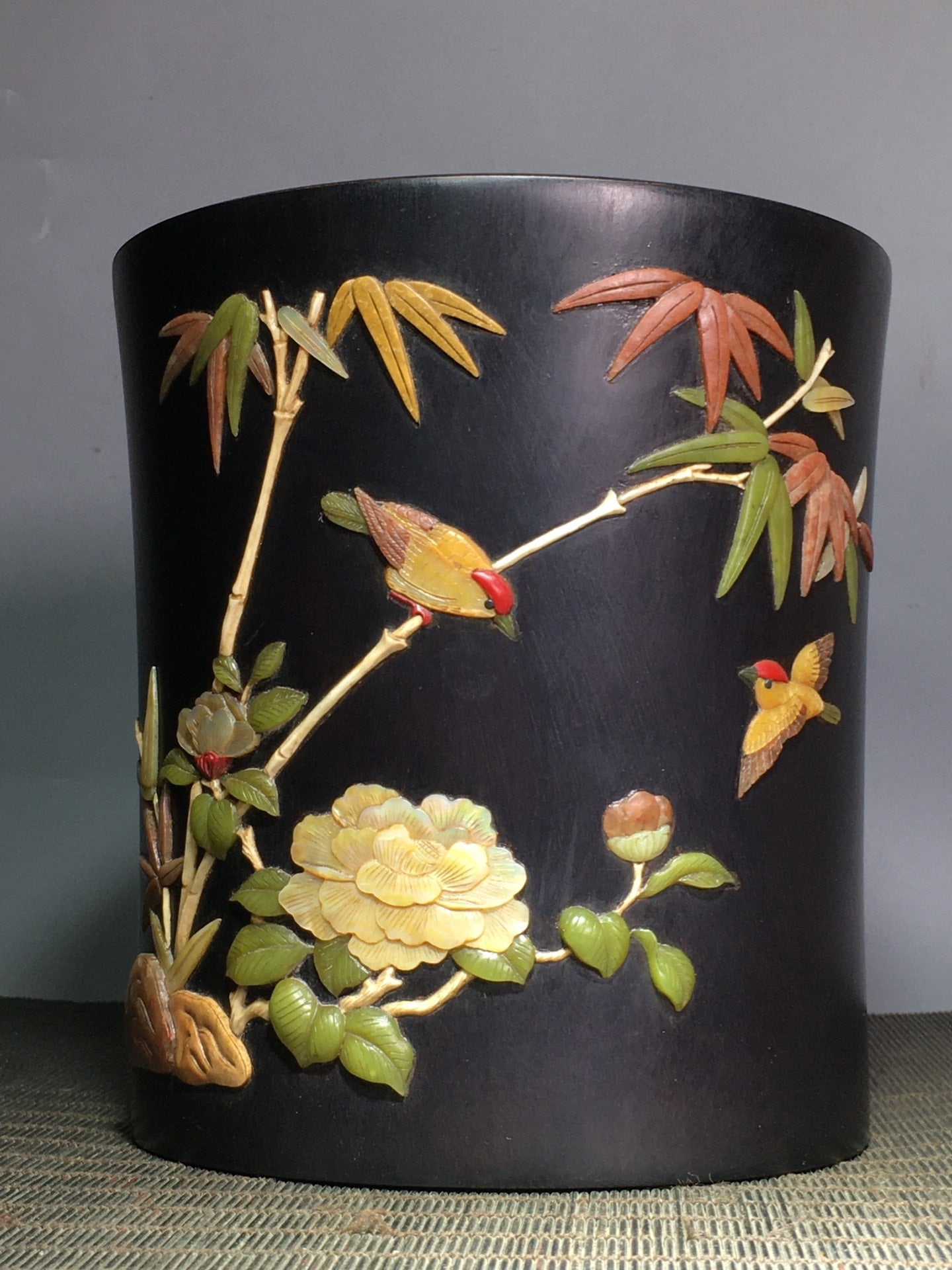 A2418 Vintage Chinese Zitan Wood Inlay Shoushan Stone Flowers Bird Design Brush Pot