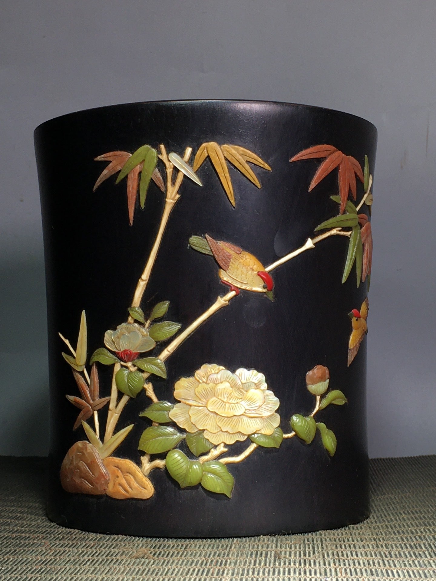 A2418 Vintage Chinese Zitan Wood Inlay Shoushan Stone Flowers Bird Design Brush Pot