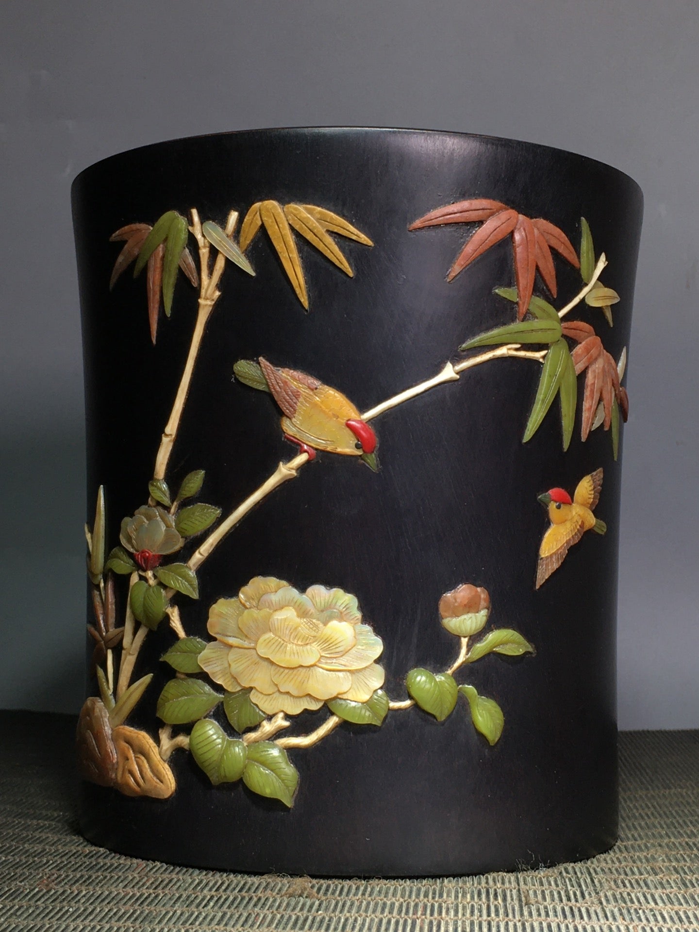 A2418 Vintage Chinese Zitan Wood Inlay Shoushan Stone Flowers Bird Design Brush Pot