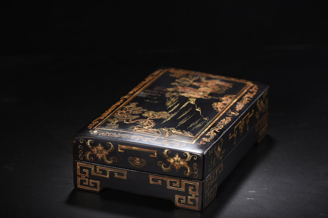 A2437 Chinese Gilt Gold Wooden-cored Lacquerware Figure Design Jewellery Box