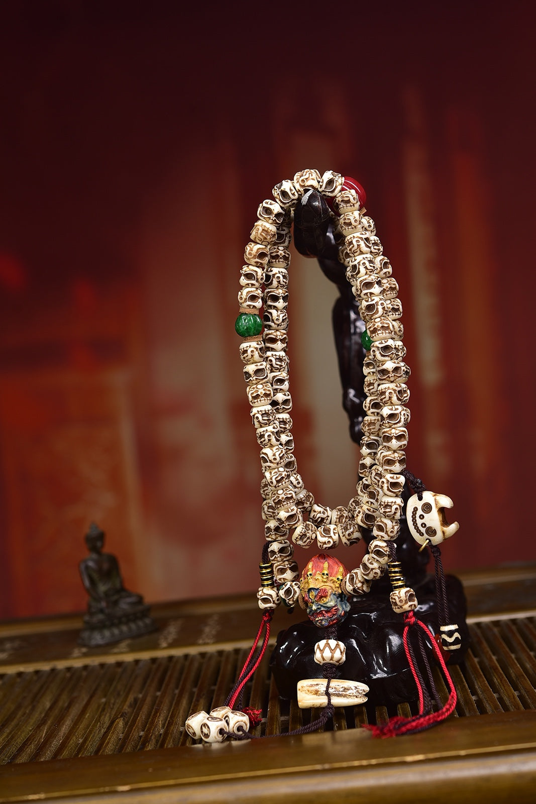 Old Tibetan Bone Carved Skull Bead Necklace / Bracelet w a pouch