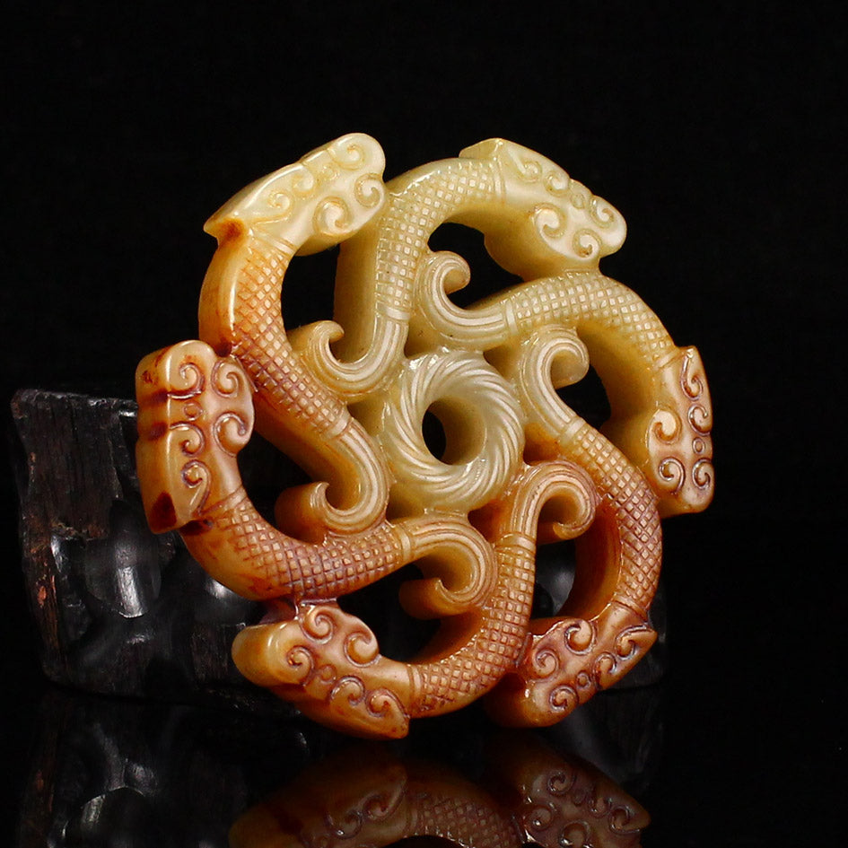 Vintage Hetian Jade Carved Chi Dragon Pendant