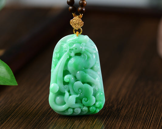 A1775 Exquisite Jadeite Carved Ruyi Dragon Pendant w Chenxiang Wood Beads Necklace