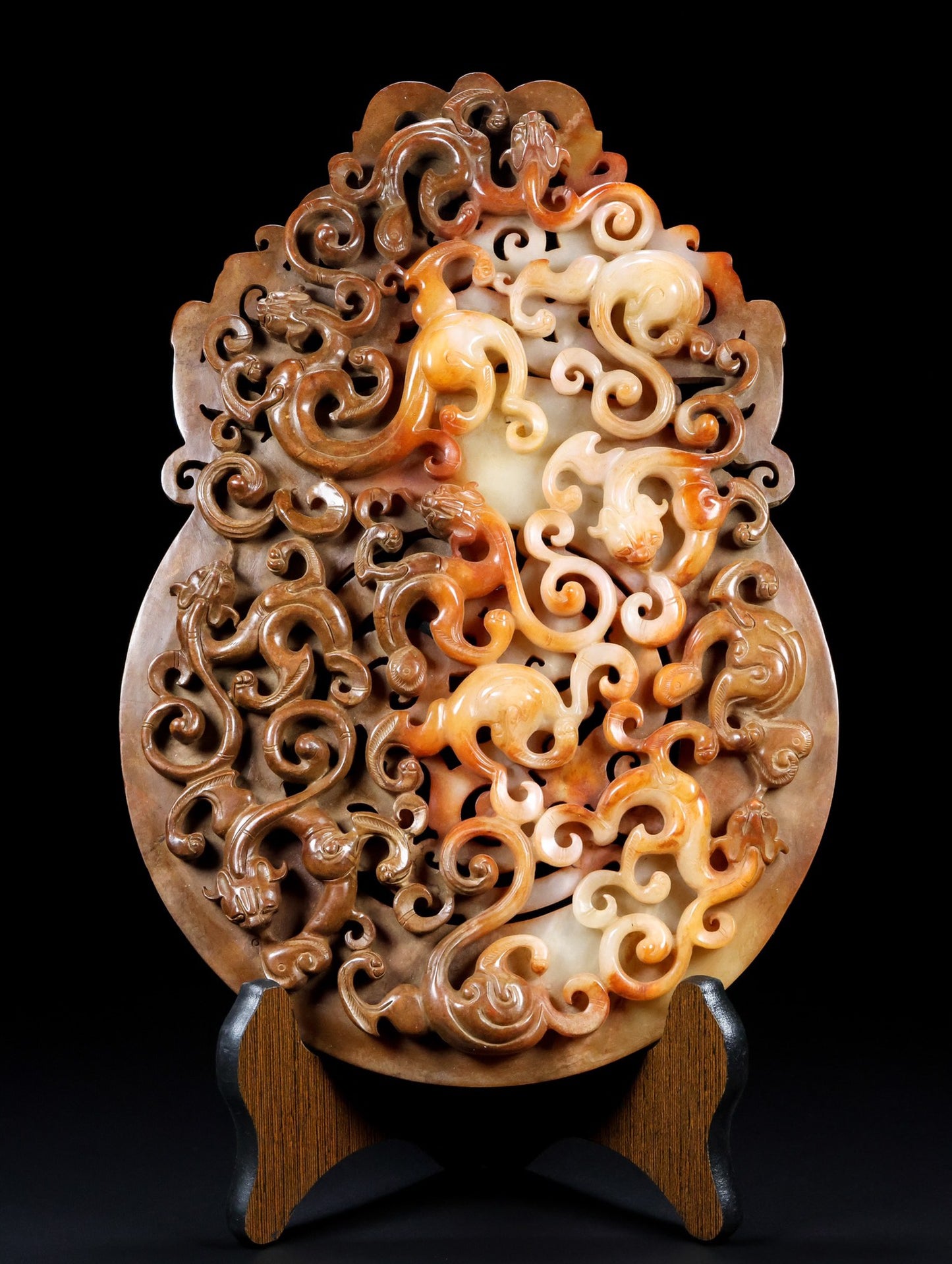 A1792 Superb Old Chinese Hetian Jade High Relief Chi Dragon Jade Bi