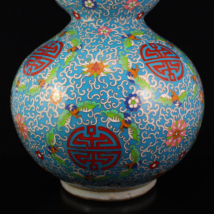 Chinese Famille Rose Flower & Bat Design Gourd Porcelain Vase