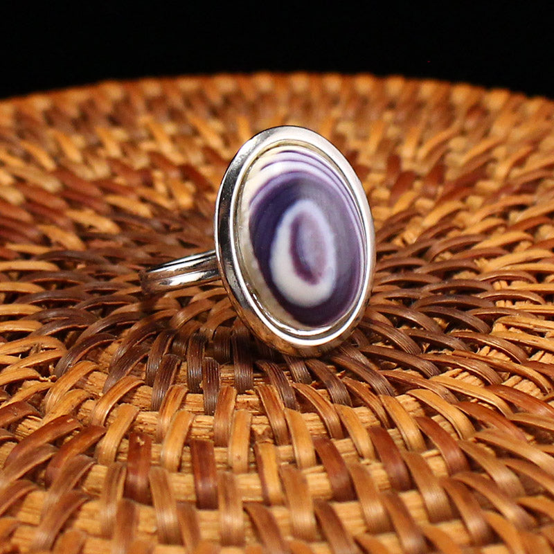 Beautiful Silver Inlay Shell Ring