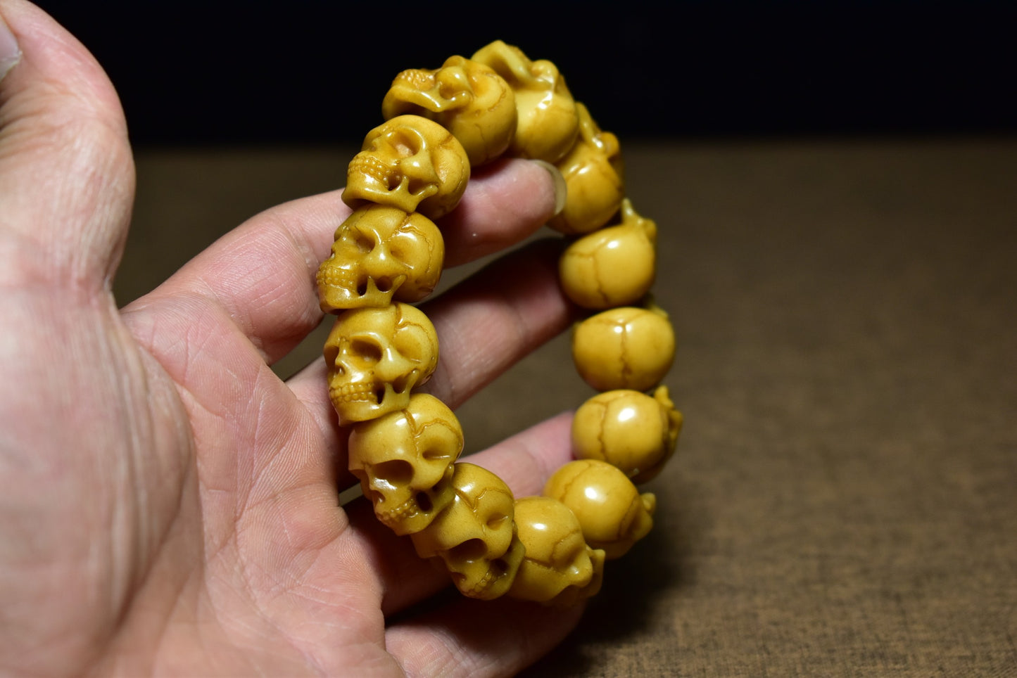 Old Chinese Deer Horn Carved Skull Beads Bracelet