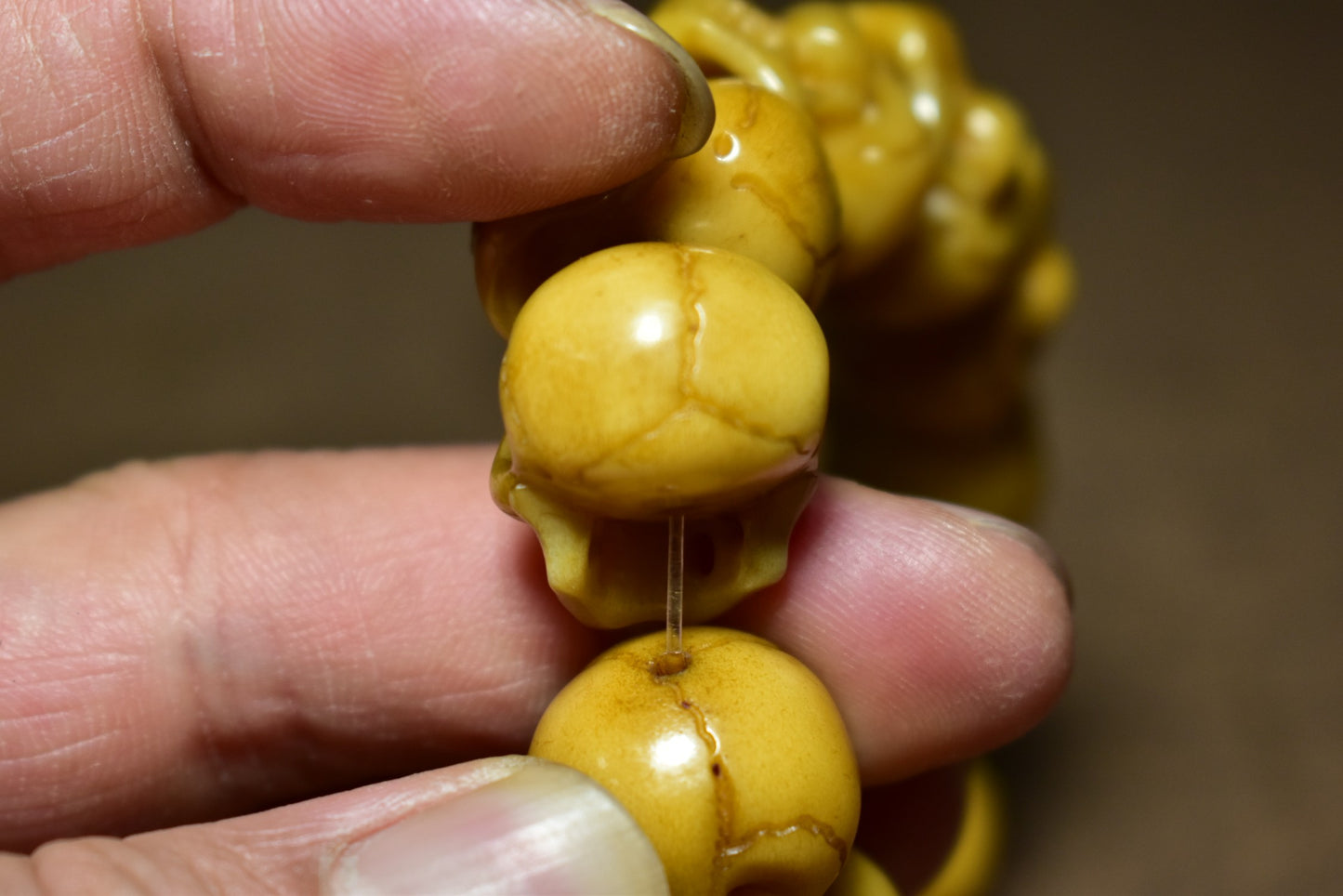 Old Chinese Deer Horn Carved Skull Beads Bracelet