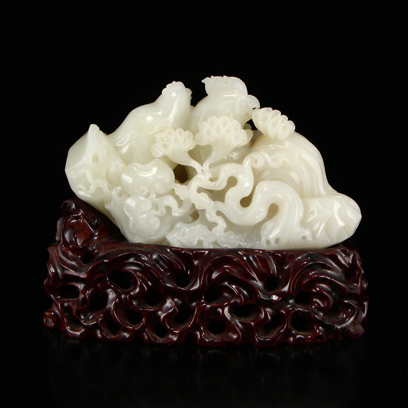 Superb Chinese Qing Dynasty White Hetian Jade Rooster Statue