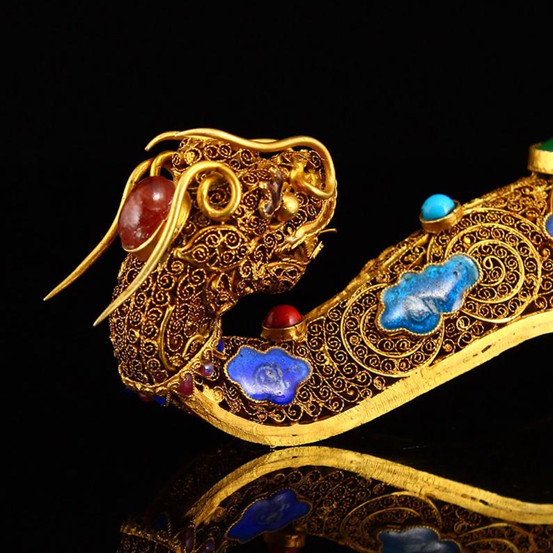 Openwork Old Chinese Gold Wire Enamel Inlay Gem Dragon Head Belt Buckle